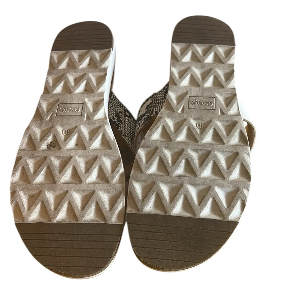 George Reptile and Beige sandals/slides , comfy and stylish , size 10